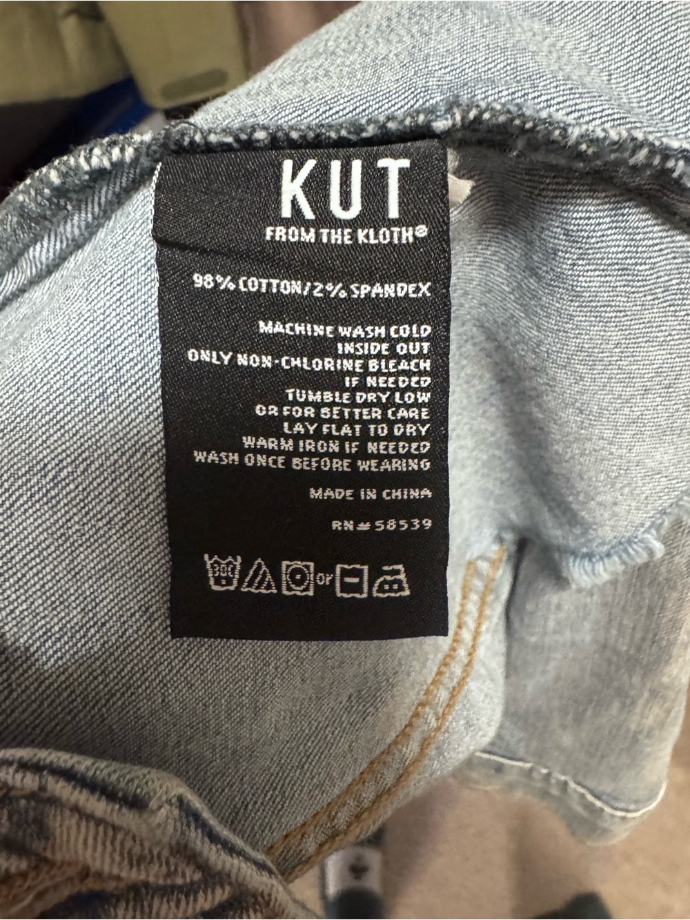 Kut from the Kloth Kara Denim Jacket - Picture 4 of 4